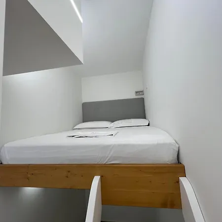 Guest Angolo Toscano Vlorë