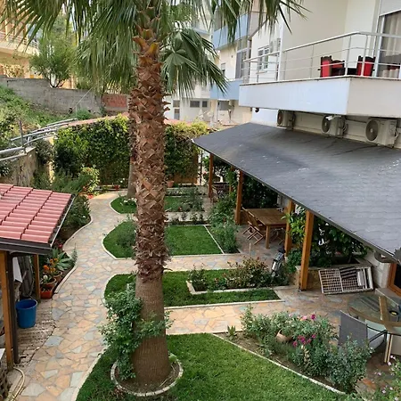 Guest Angolo Toscano Vlore