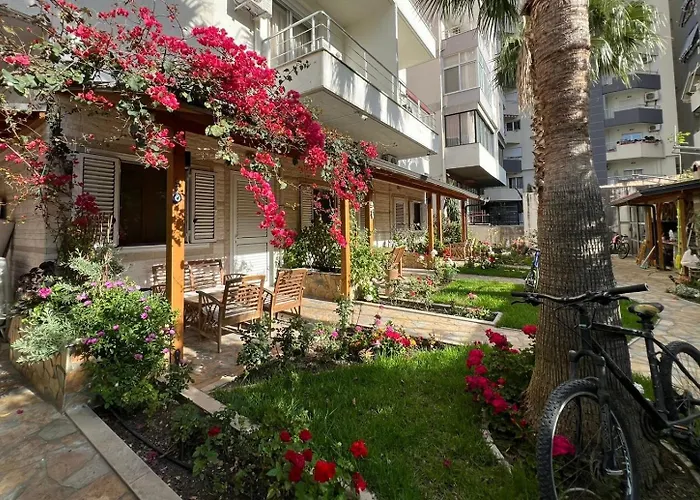 Affittacamere Guest Angolo Toscano Vlorë